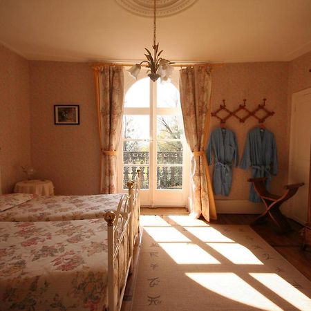 Domaine De Sainte Anne Bed & Breakfast Venoy Exterior foto